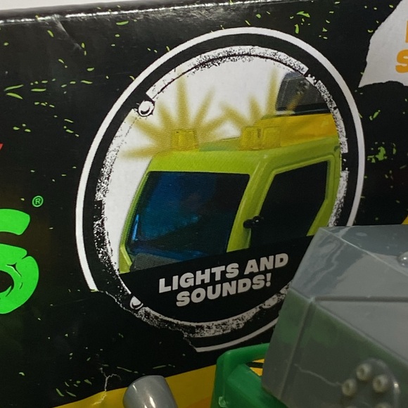 TEENAGE MUTANT NINJA TURTLES - Picture 15 of 16